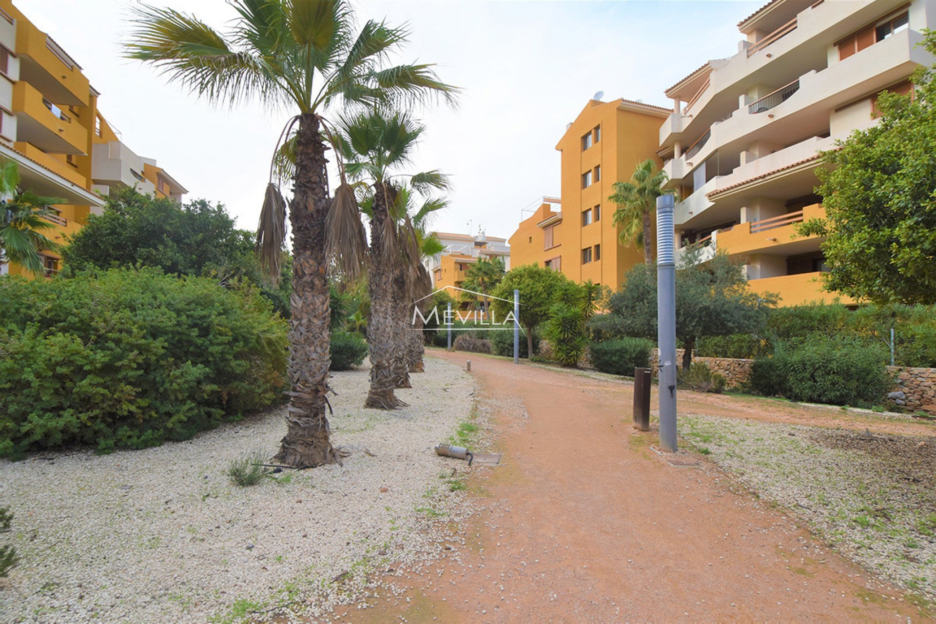 Salg (Resales) - Flat / leiligheter - Orihuela Costa - Punta Prima