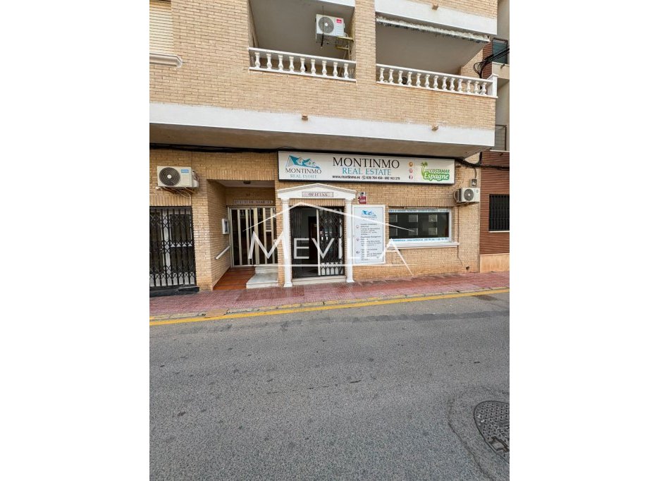 Salg (Resales) - kommersielle - Torrevieja - La Mata