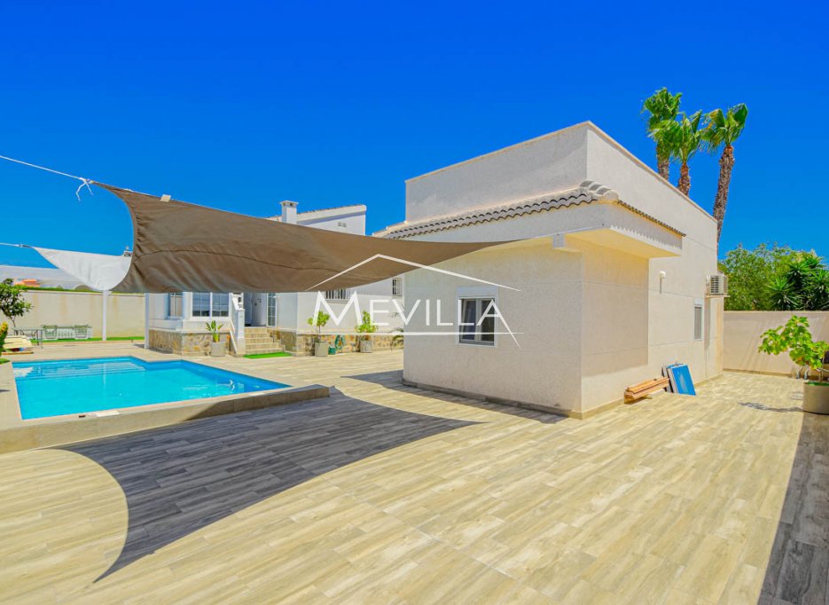 Salg (Resales) - Villa - Guardamar / Ciudad Quesada / La Marina - Ciudad Quesada