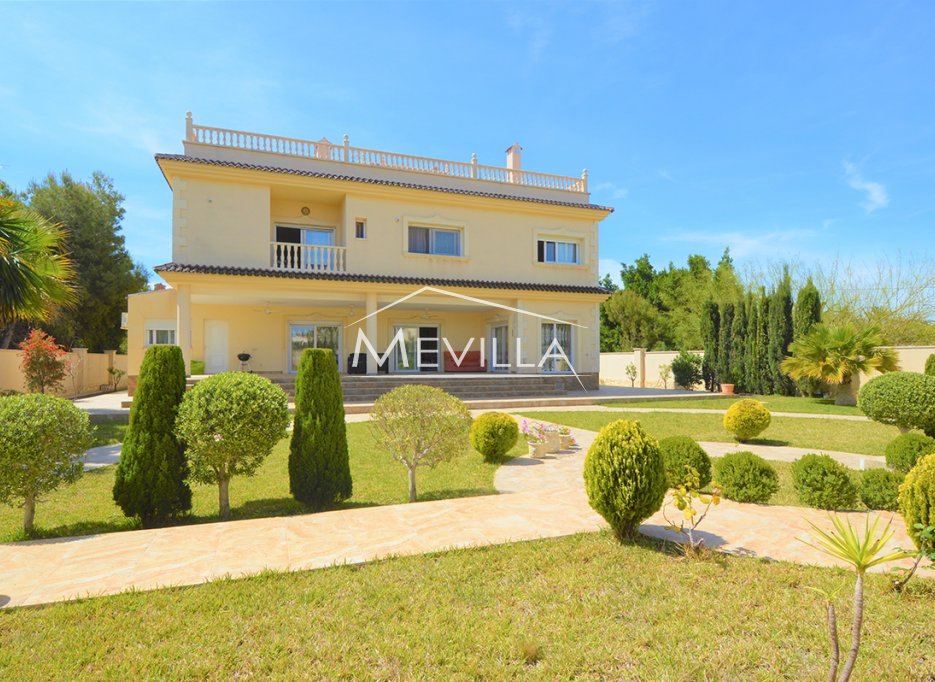 Salg (Resales) - Villa - Orihuela Costa - Cabo Roig