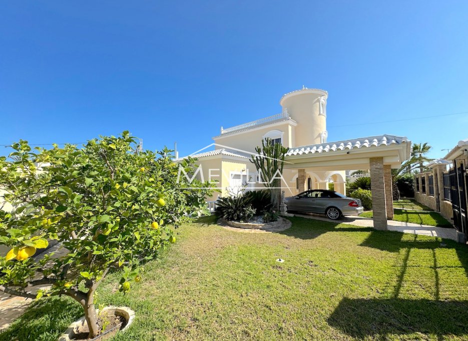 Salg (Resales) - Villa - Orihuela Costa - Cabo Roig