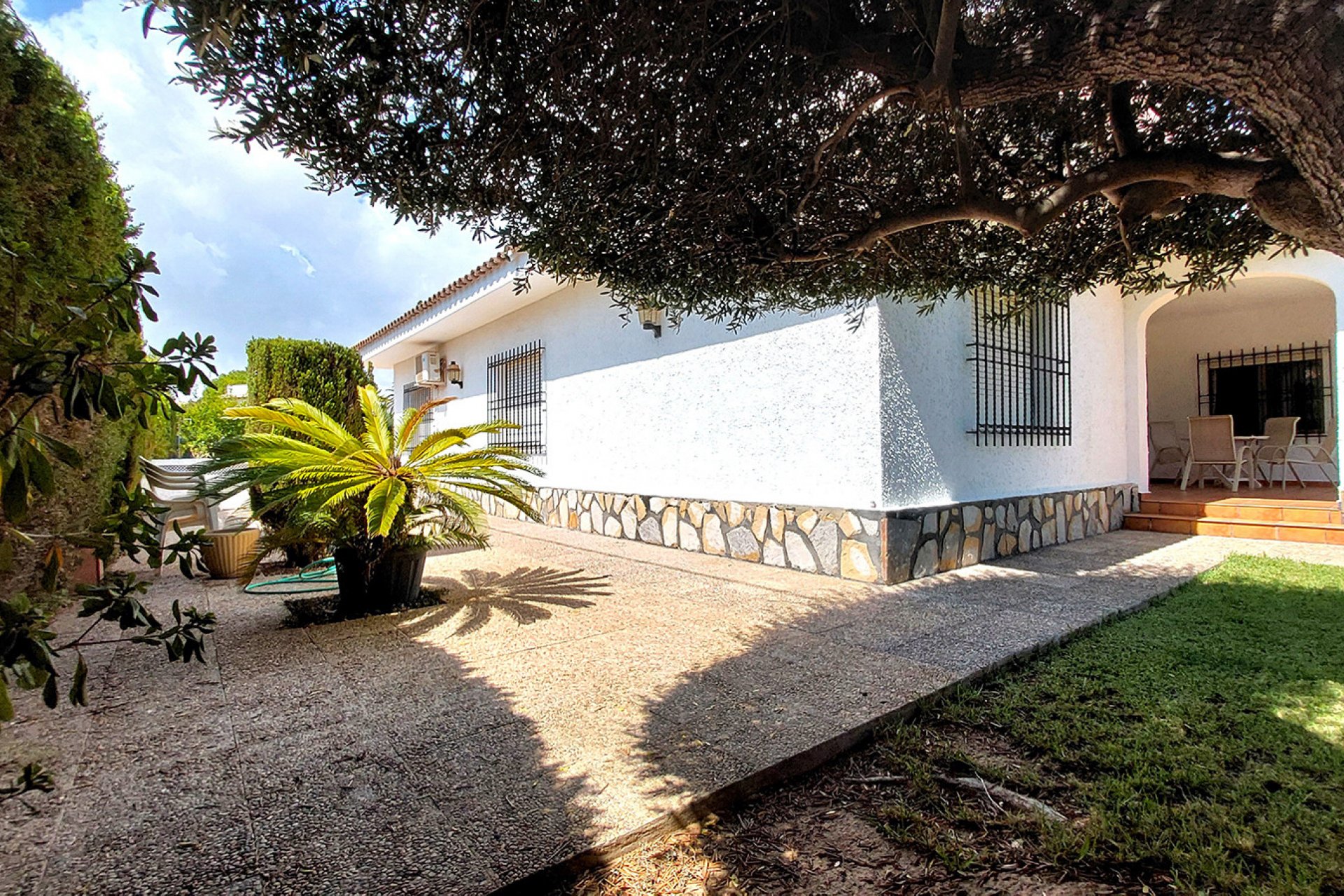 Salg (Resales) - Villa - Orihuela Costa - Cabo Roig