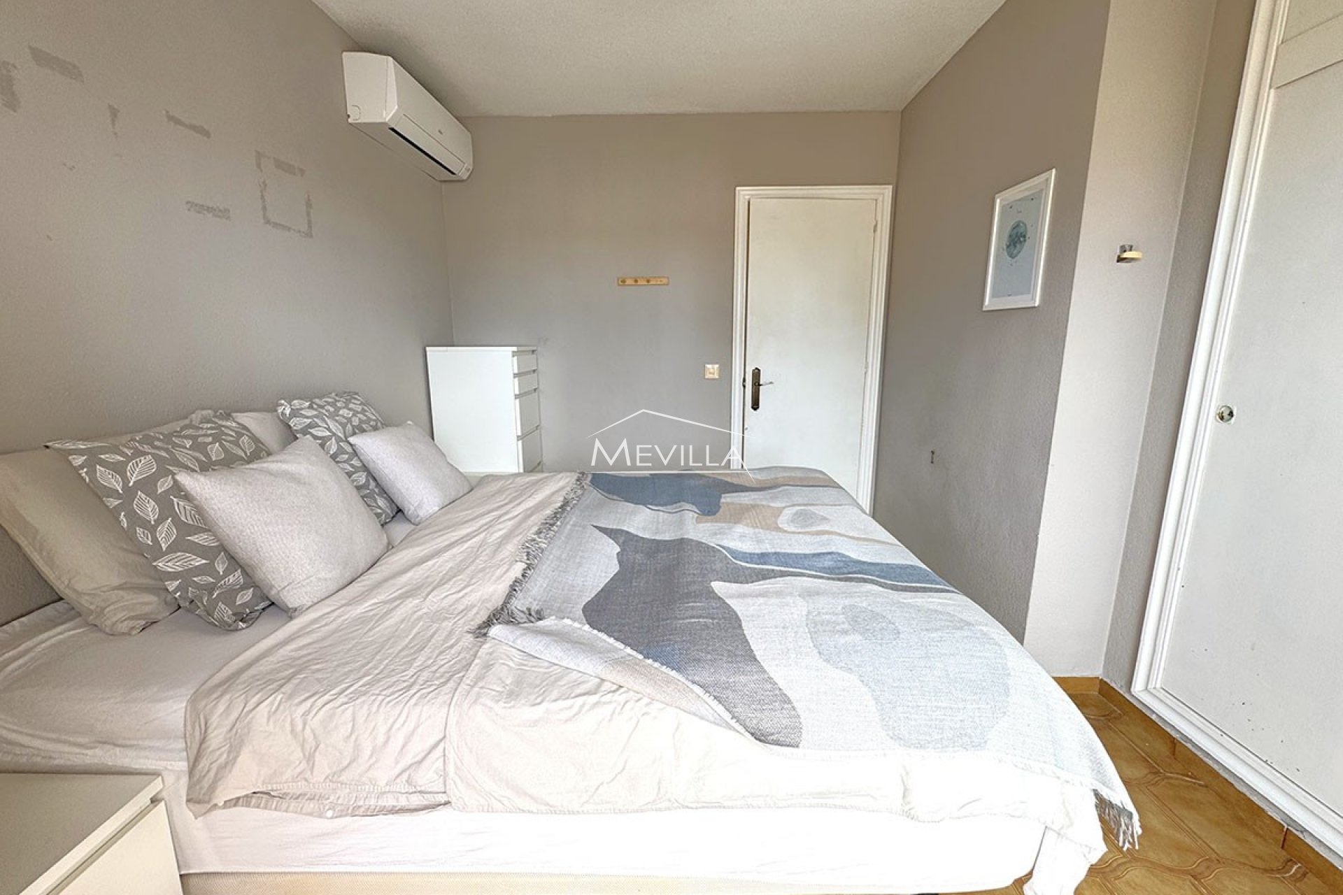 Salg (Resales) - Villa - Orihuela Costa - Cabo Roig