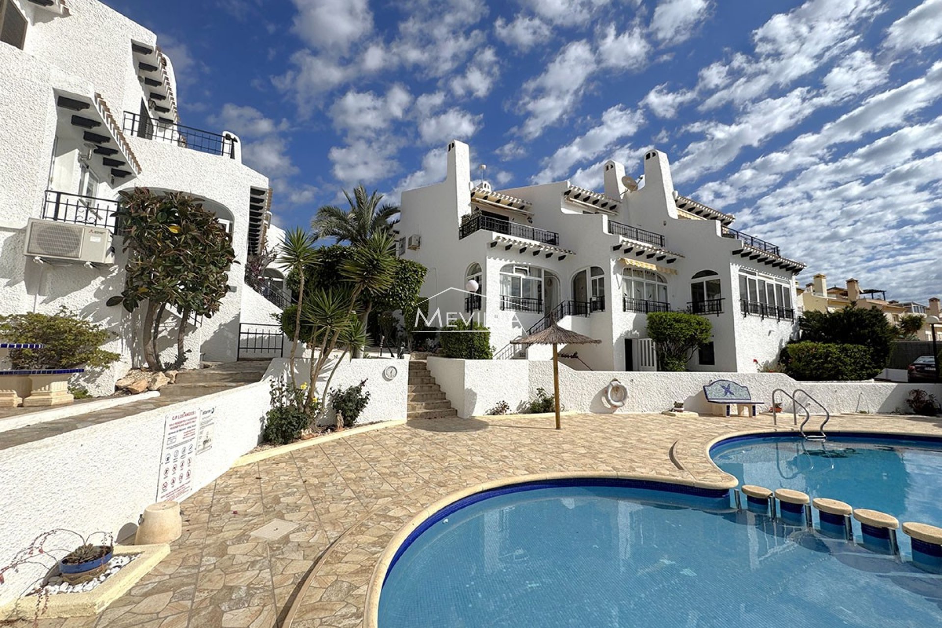 Salg (Resales) - Villa - Orihuela Costa - Cabo Roig
