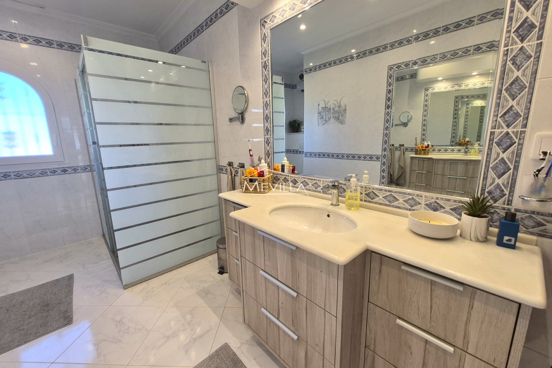 Salg (Resales) - Villa - Orihuela Costa - Cabo Roig