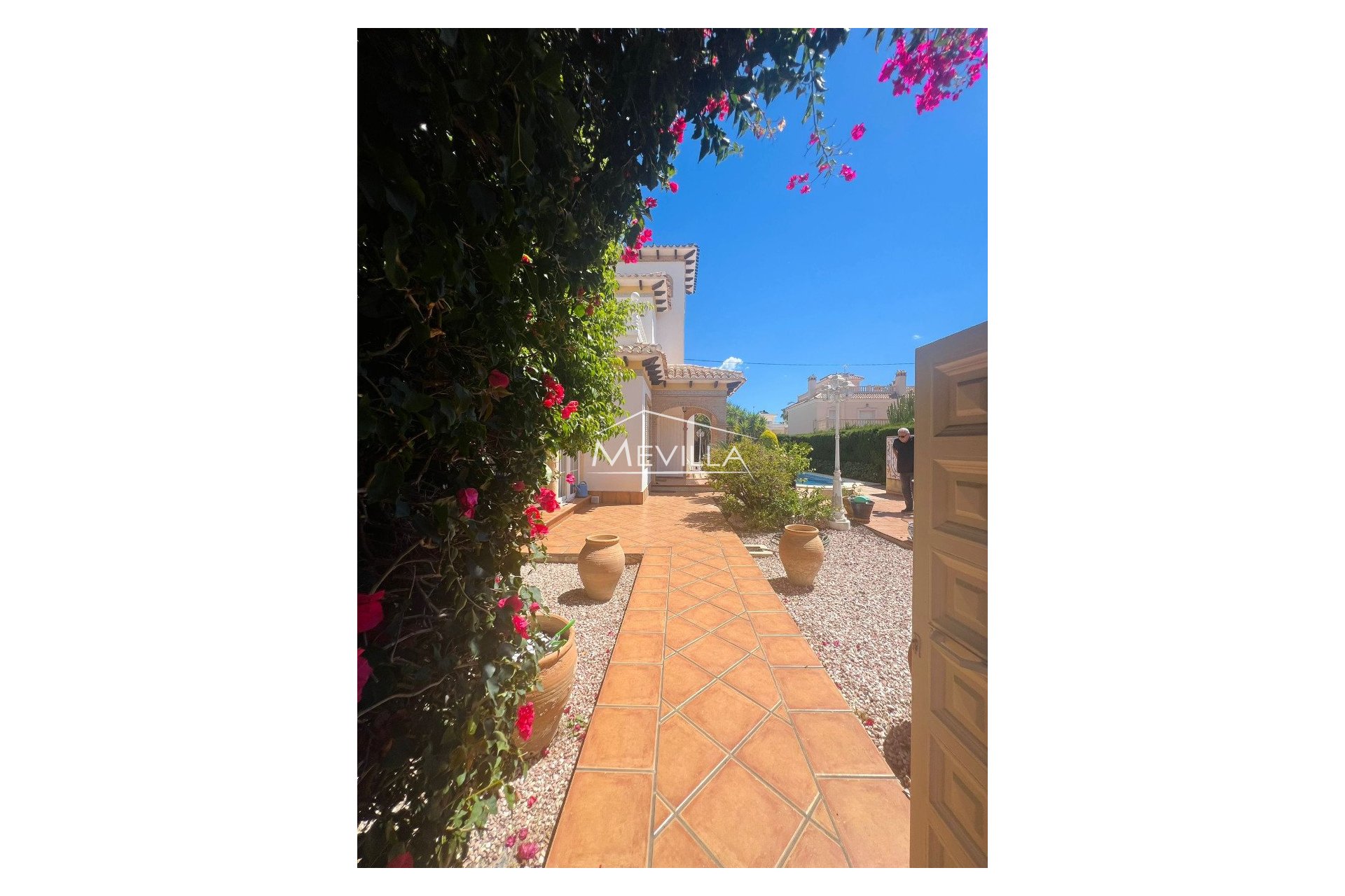 Salg (Resales) - Villa - Orihuela Costa - Cabo Roig