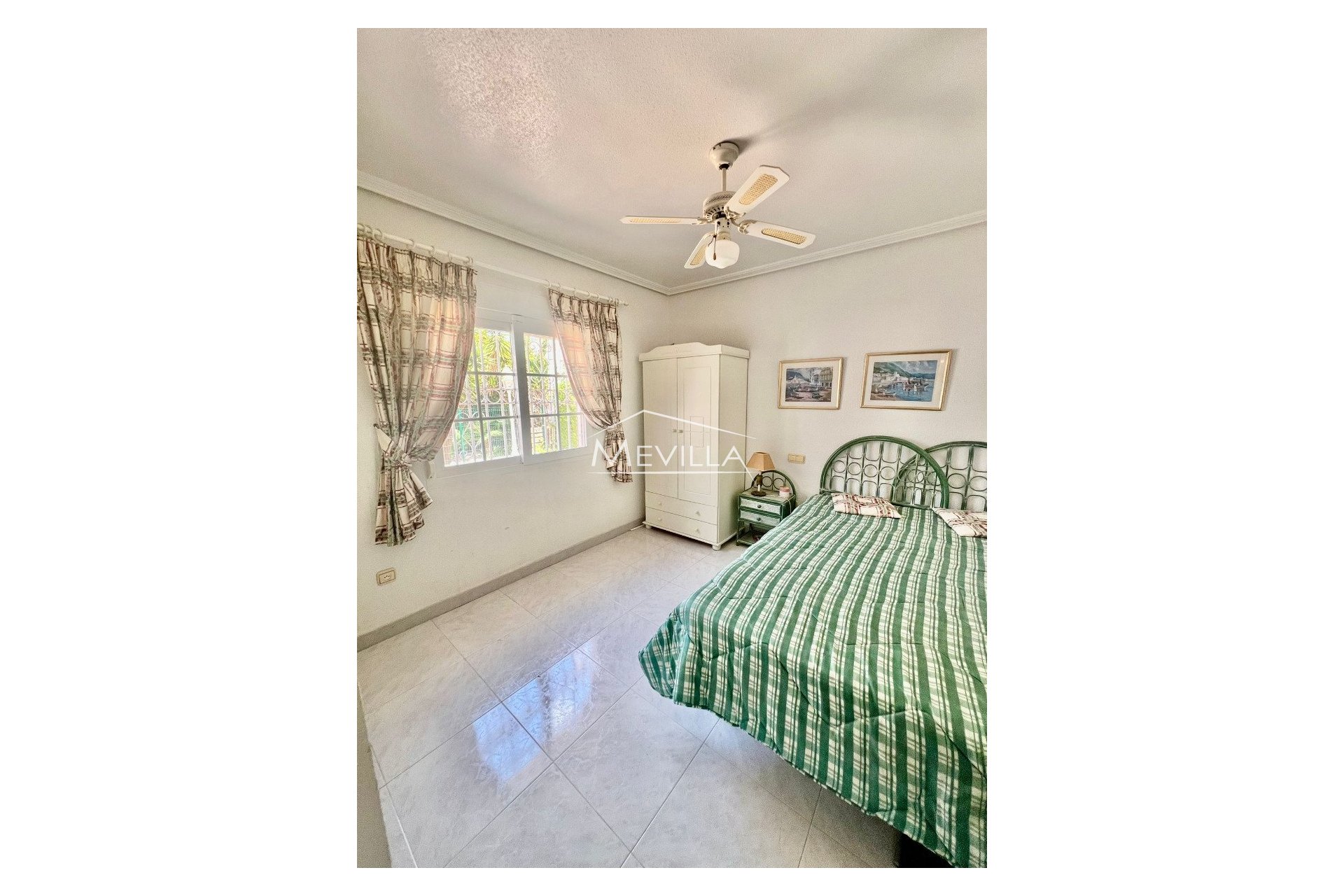 Salg (Resales) - Villa - Orihuela Costa - Cabo Roig