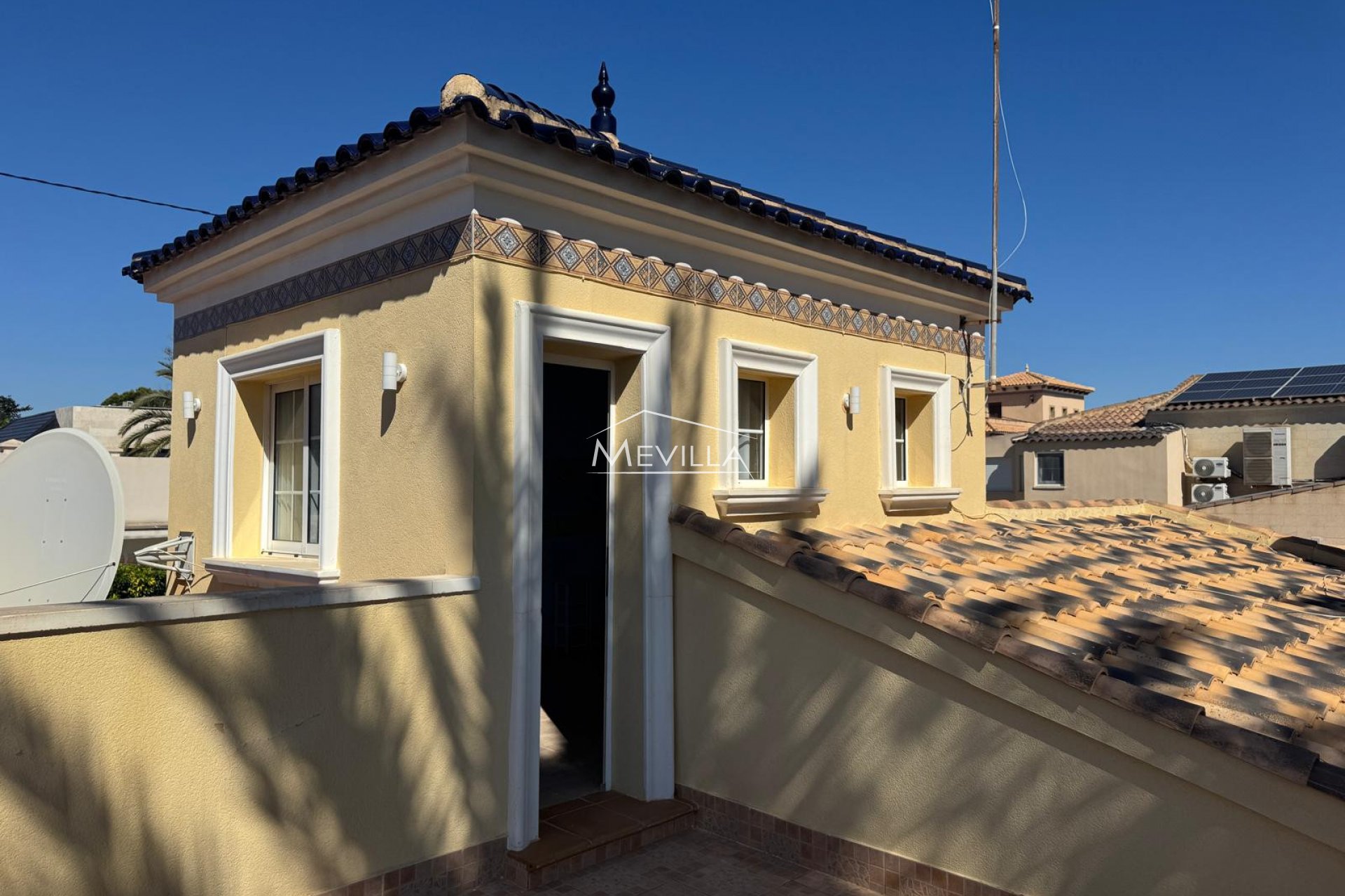 Salg (Resales) - Villa - Orihuela Costa - Cabo Roig