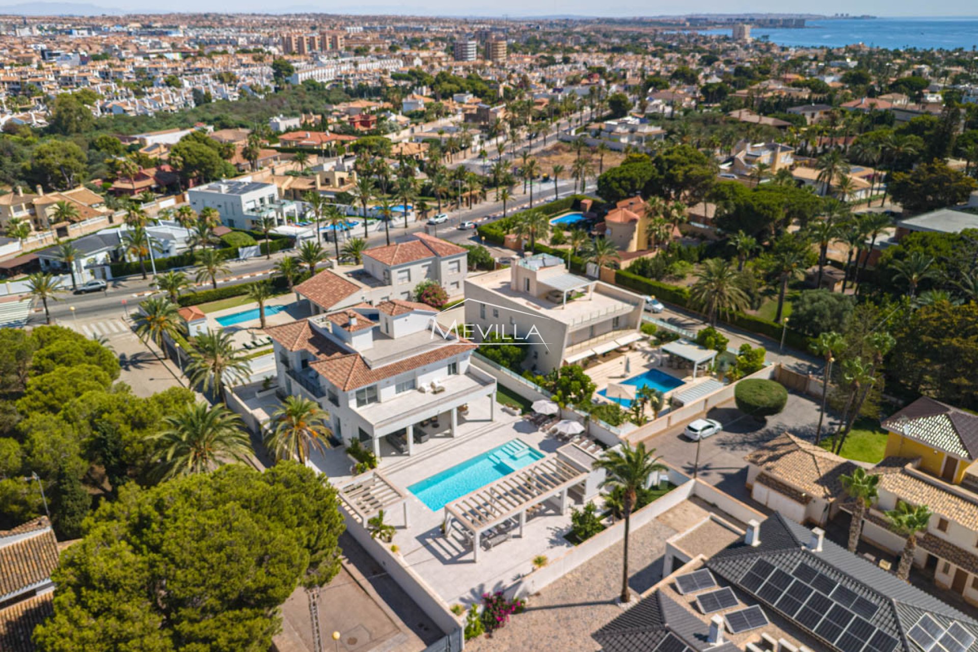 Salg (Resales) - Villa - Orihuela Costa - Cabo Roig