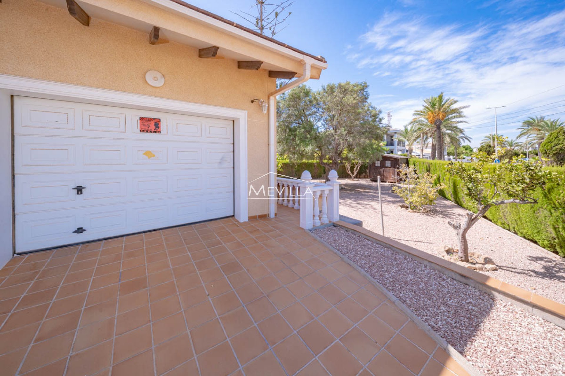 Salg (Resales) - Villa - Orihuela Costa - Cabo Roig