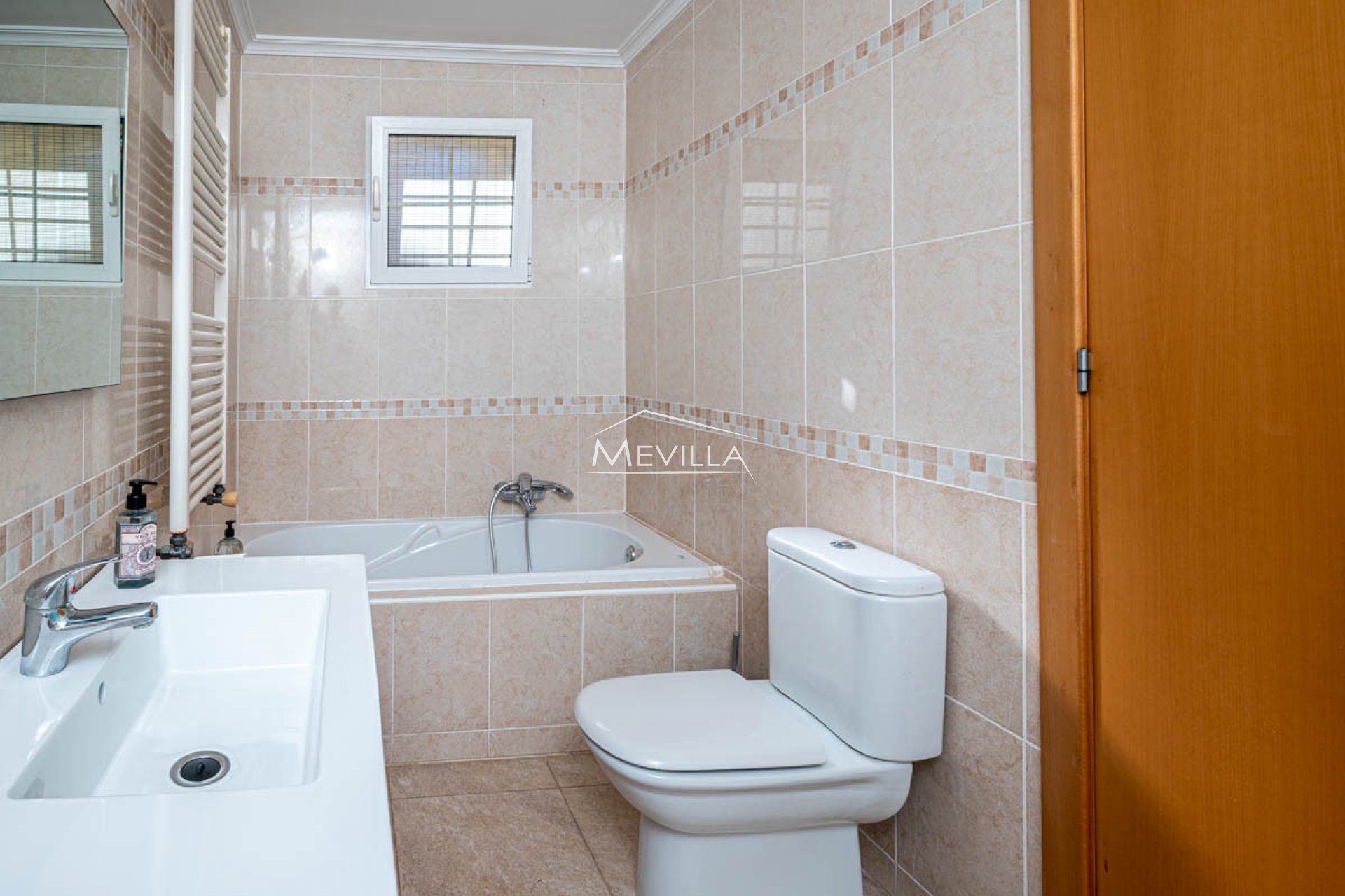 Salg (Resales) - Villa - Orihuela Costa - Cabo Roig