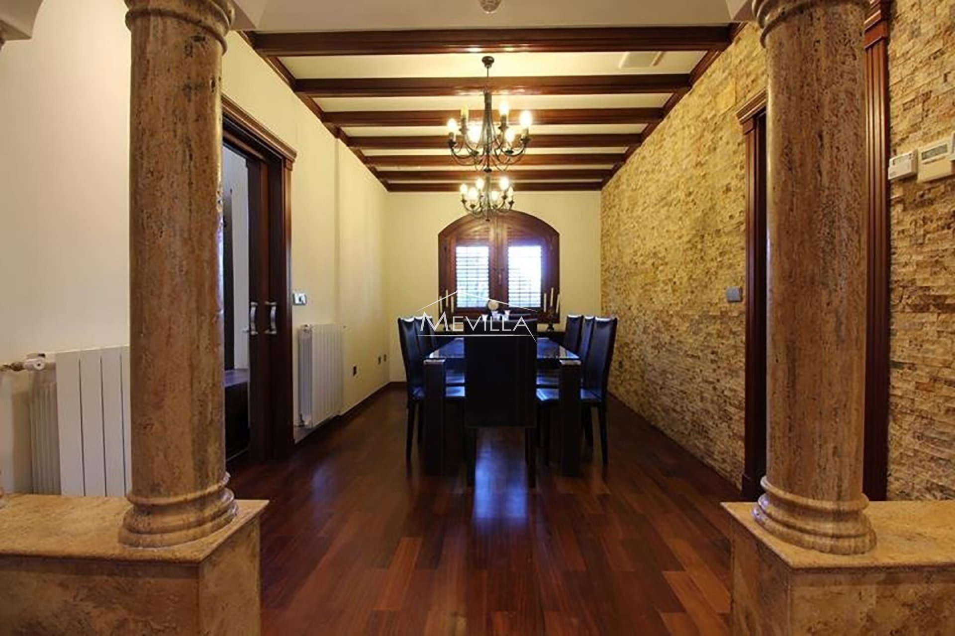 Salg (Resales) - Villa - Orihuela Costa - Campoamor