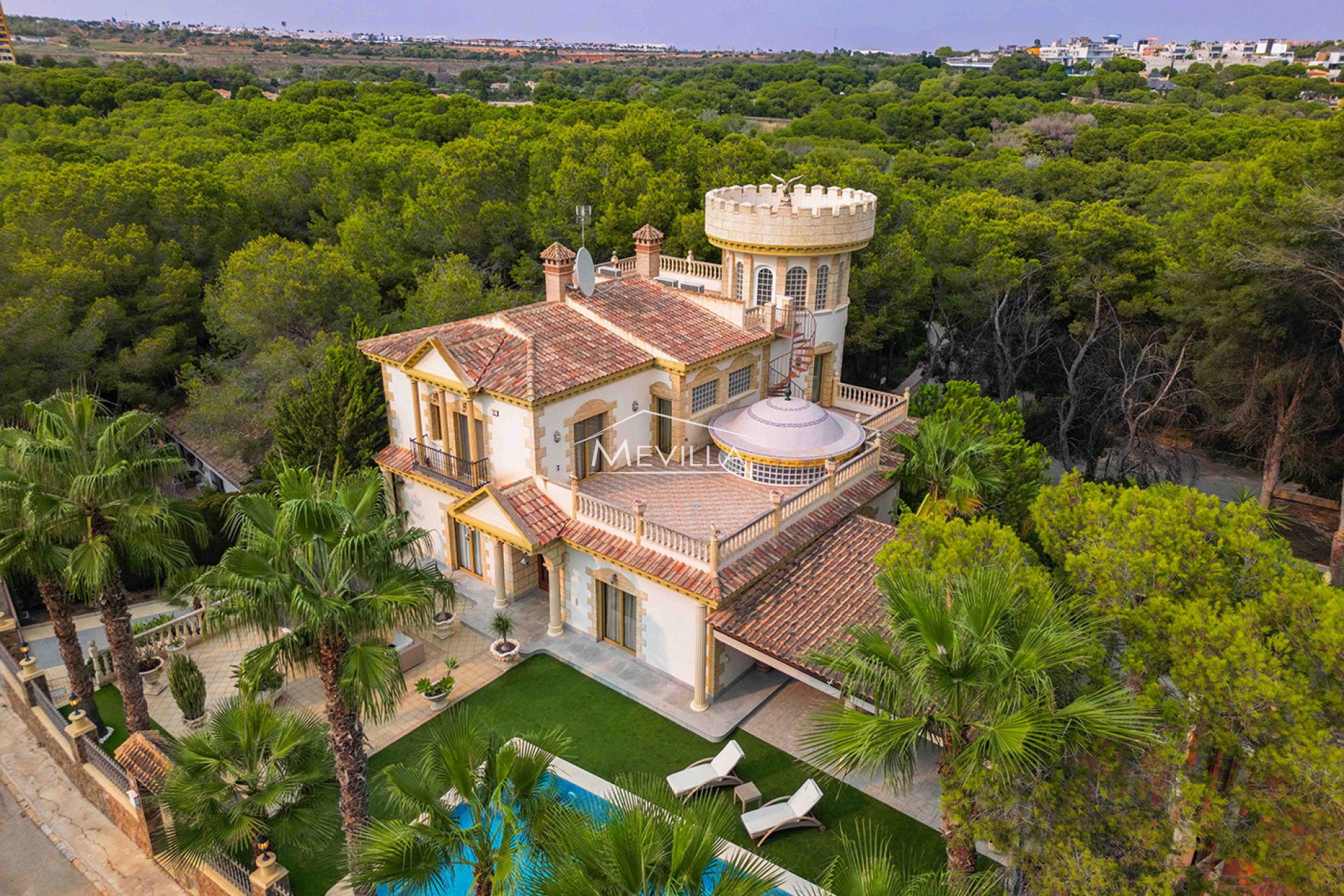 Salg (Resales) - Villa - Orihuela Costa - Campoamor