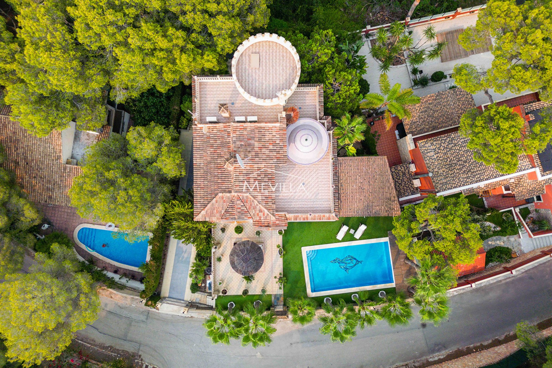 Salg (Resales) - Villa - Orihuela Costa - Campoamor