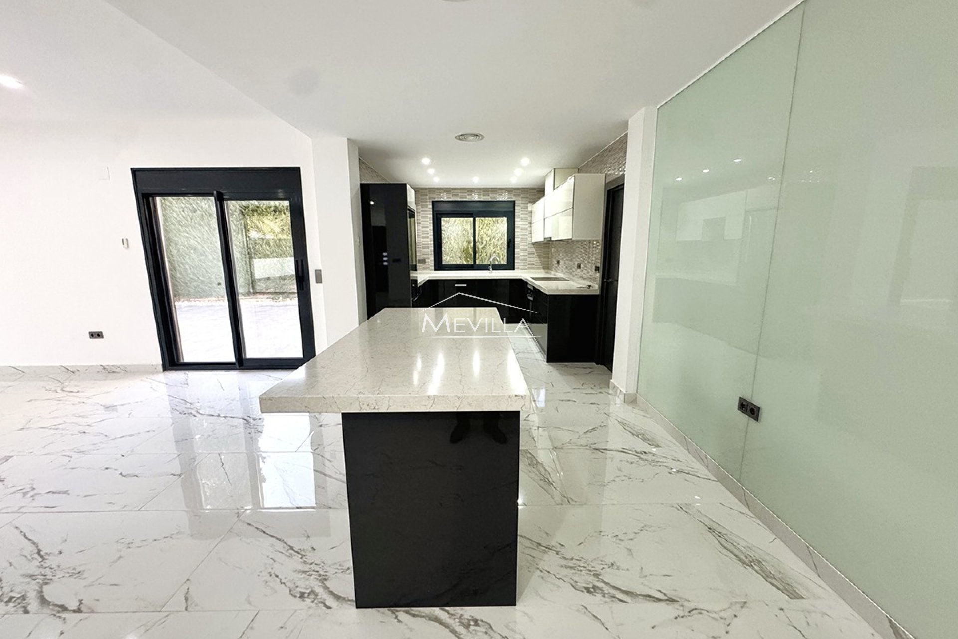 Salg (Resales) - Villa - Orihuela Costa - Campoamor