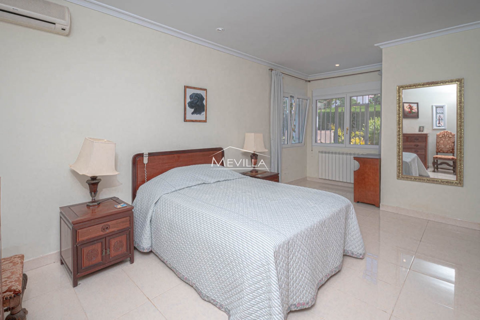 Salg (Resales) - Villa - Orihuela Costa - Campoamor