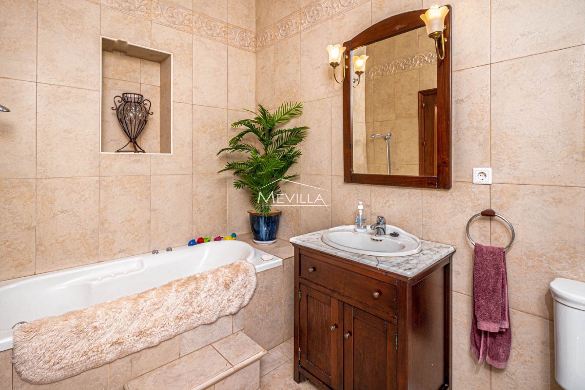 Salg (Resales) - Villa - Orihuela Costa - Campoamor