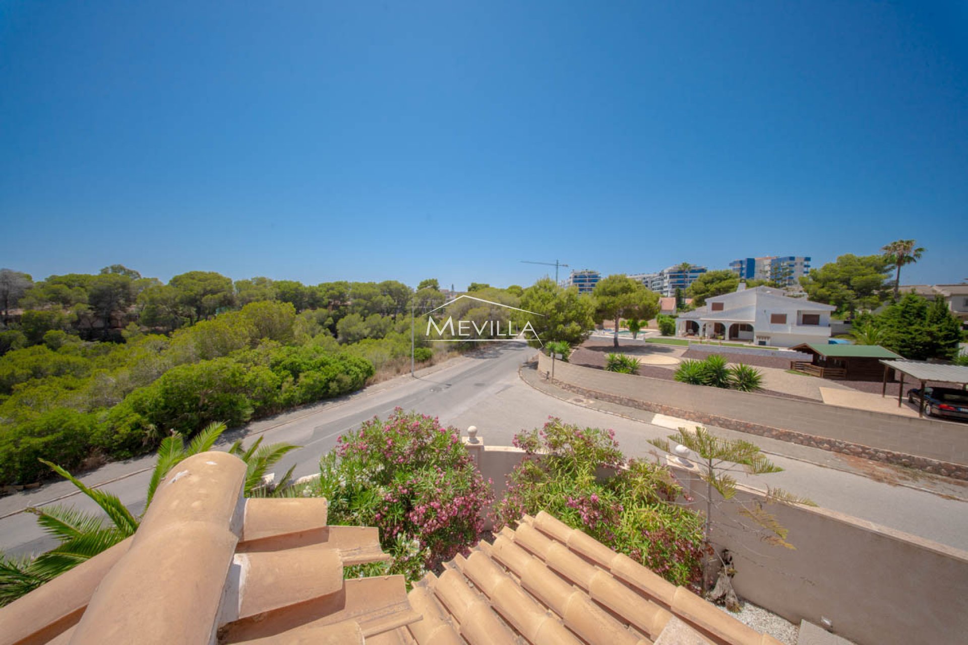 Salg (Resales) - Villa - Orihuela Costa - Campoamor
