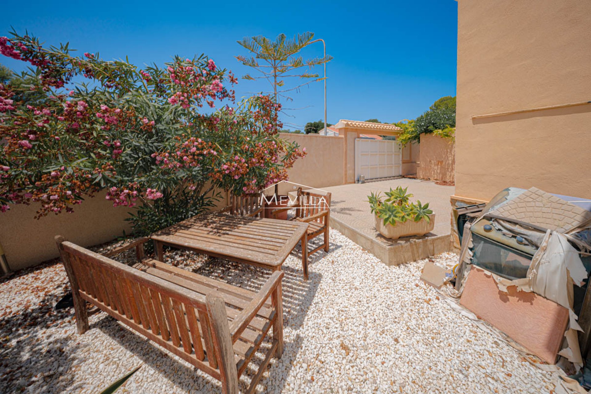 Salg (Resales) - Villa - Orihuela Costa - Campoamor