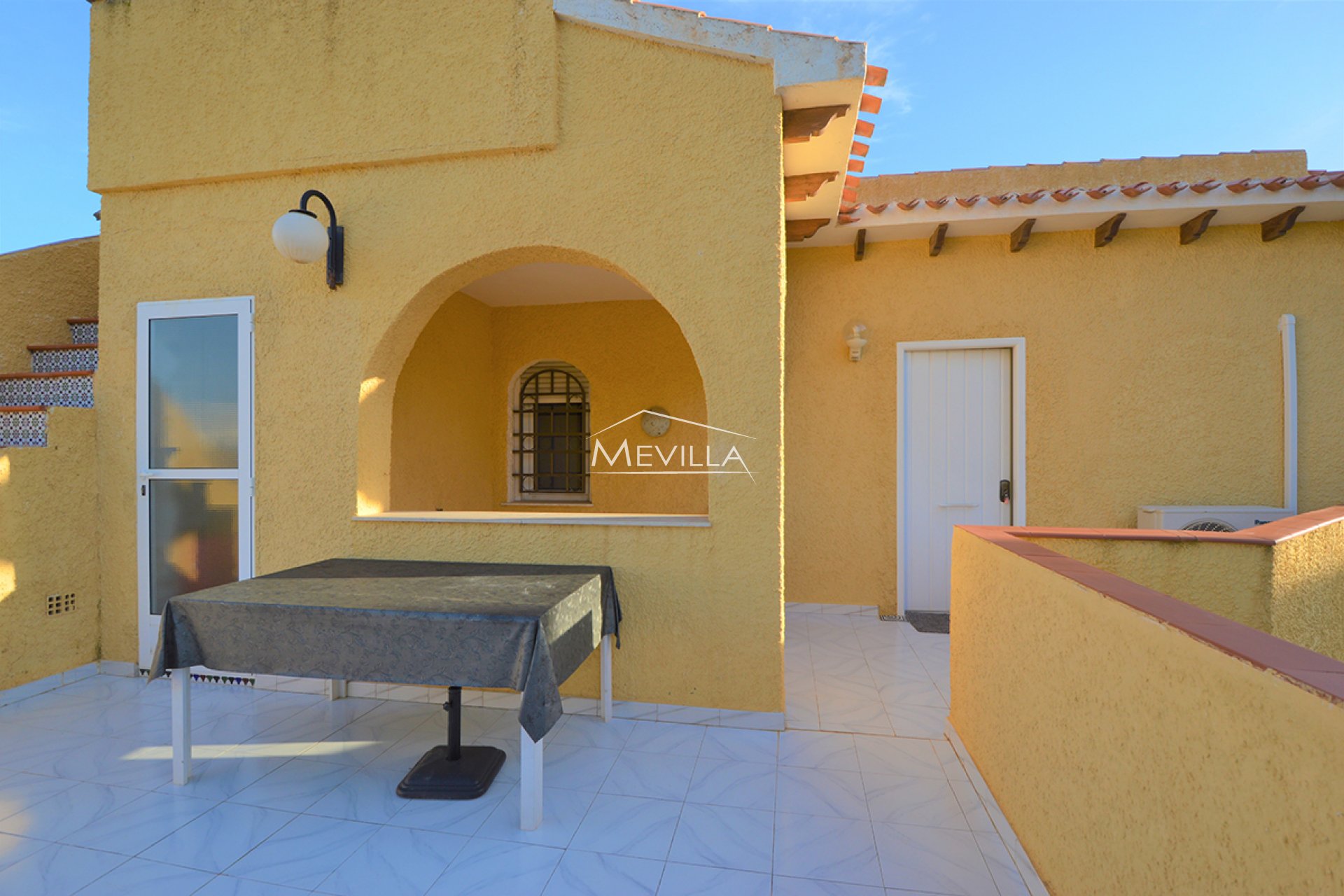 Salg (Resales) - Villa - Orihuela Costa - La Zenia