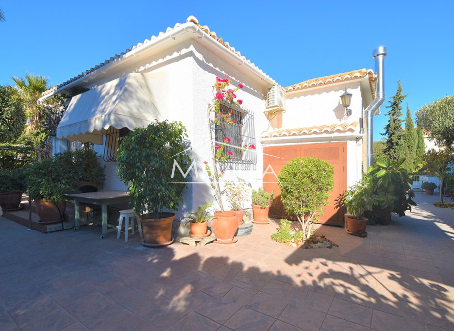 Salg (Resales) - Villa - Orihuela Costa - La Zenia