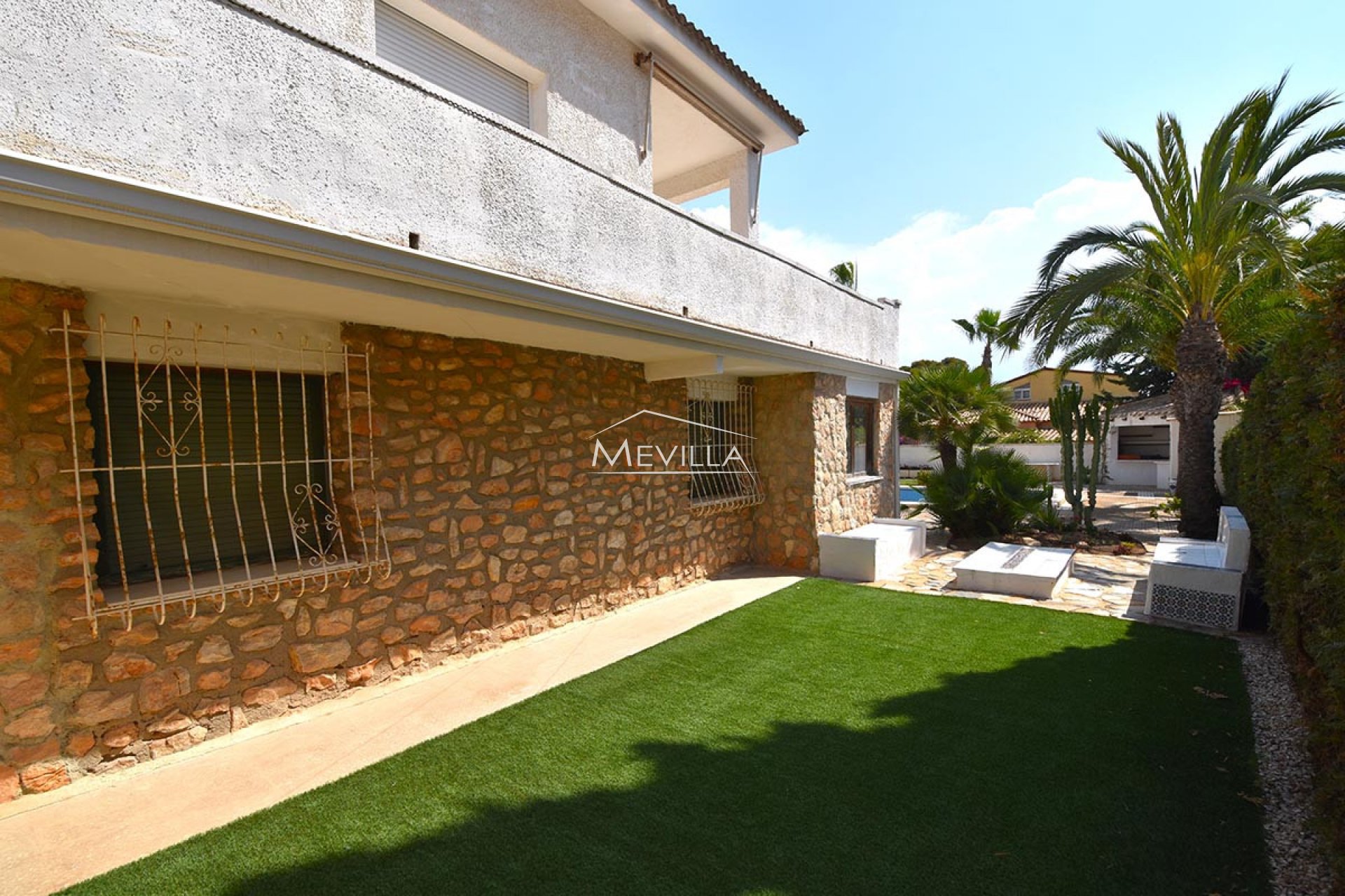 Salg (Resales) - Villa - Orihuela Costa - La Zenia