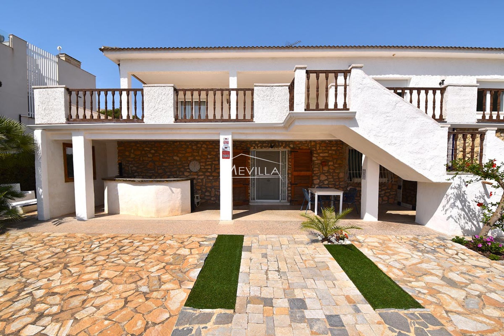 Salg (Resales) - Villa - Orihuela Costa - La Zenia