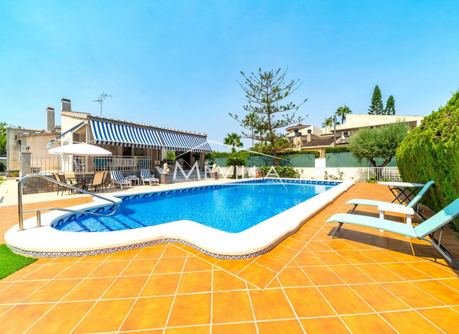 Salg (Resales) - Villa - Orihuela Costa - La Zenia