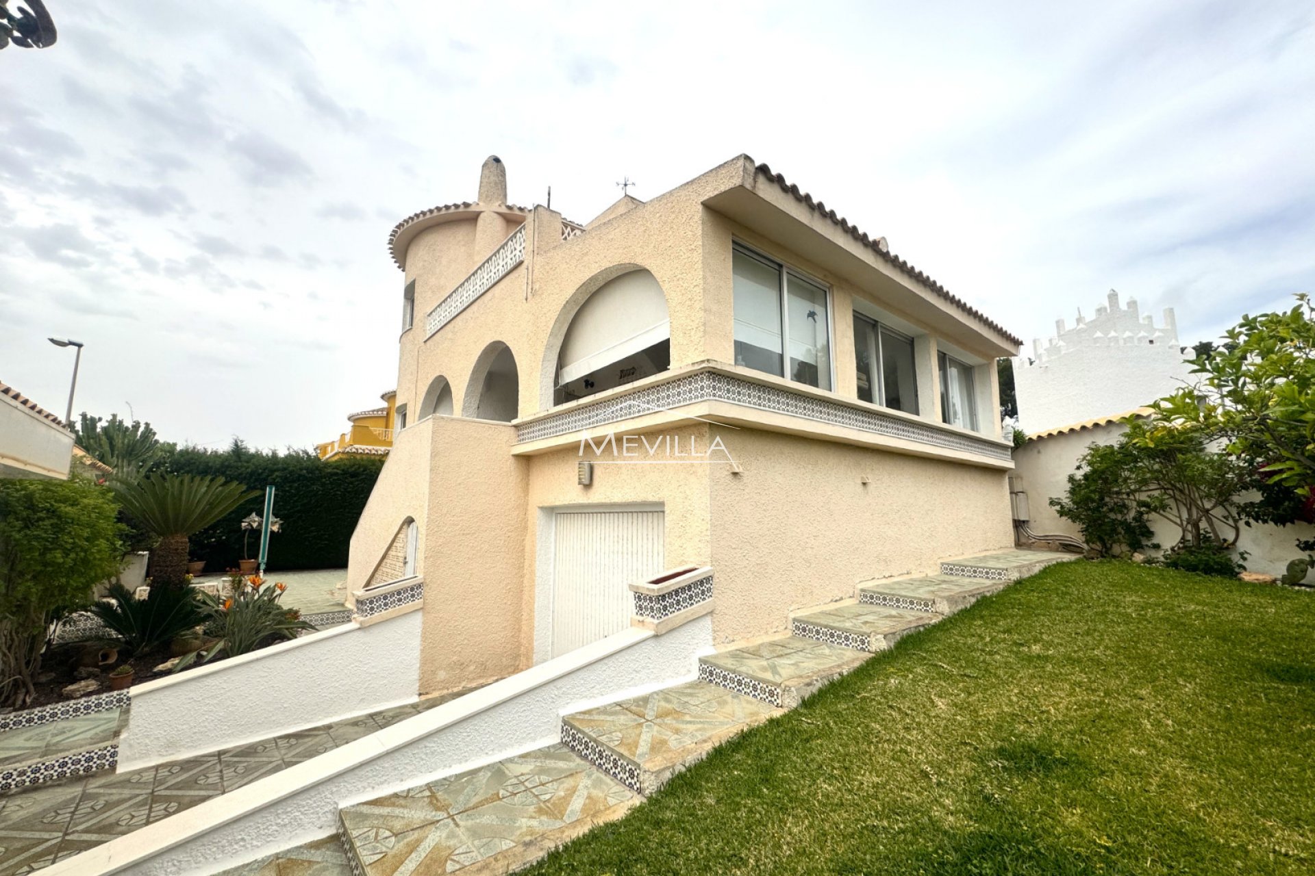 Salg (Resales) - Villa - Orihuela Costa - La Zenia