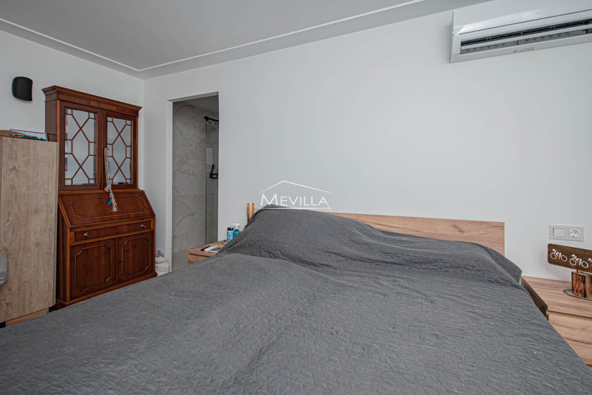 Salg (Resales) - Villa - Orihuela Costa - La Zenia