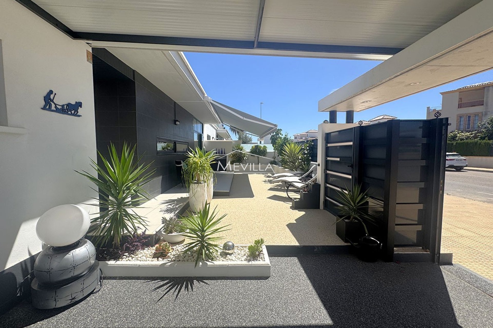 Salg (Resales) - Villa - Orihuela Costa - Lomas de Cabo Roig