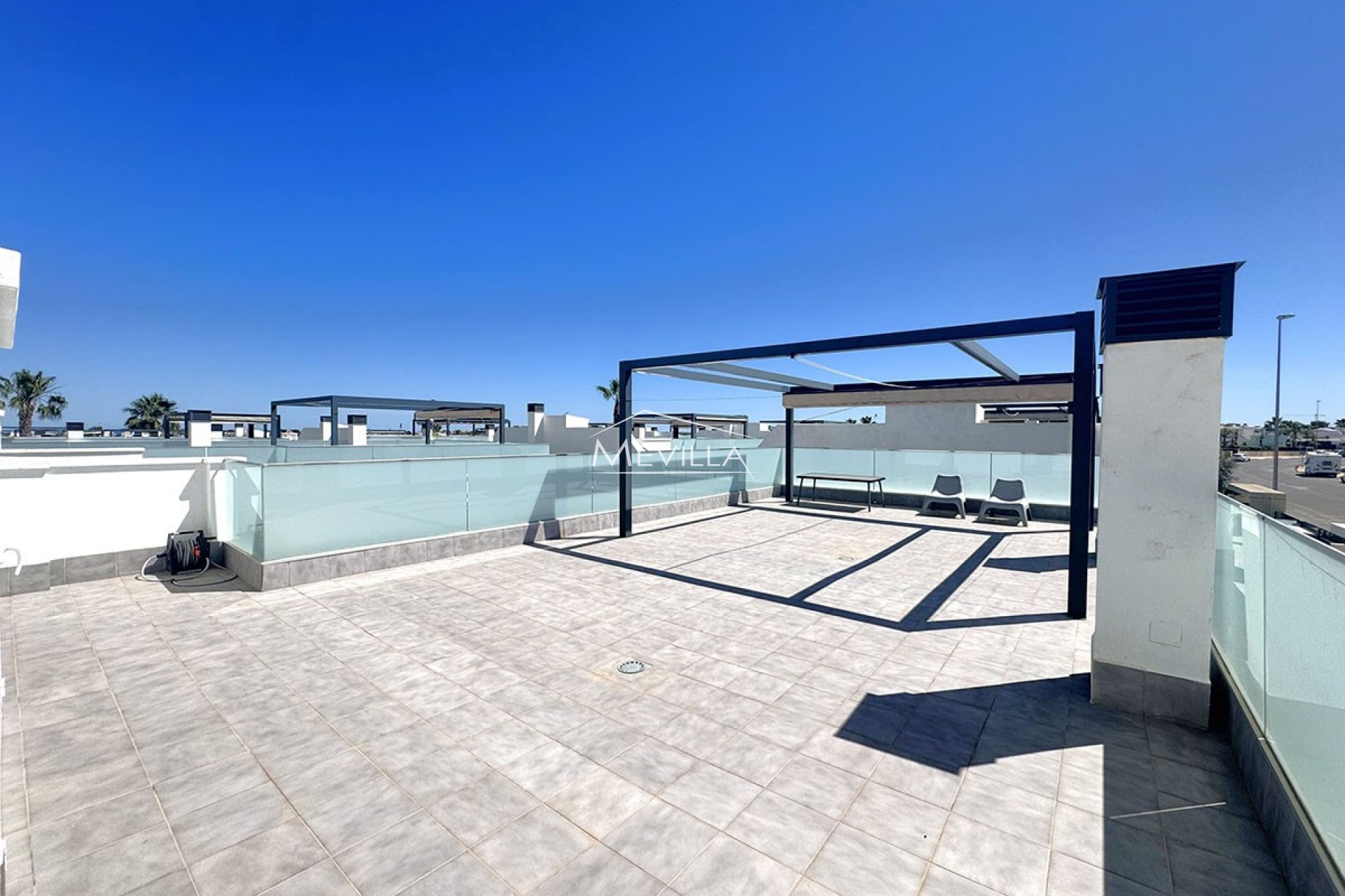 Salg (Resales) - Villa - Orihuela Costa - Lomas de Cabo Roig