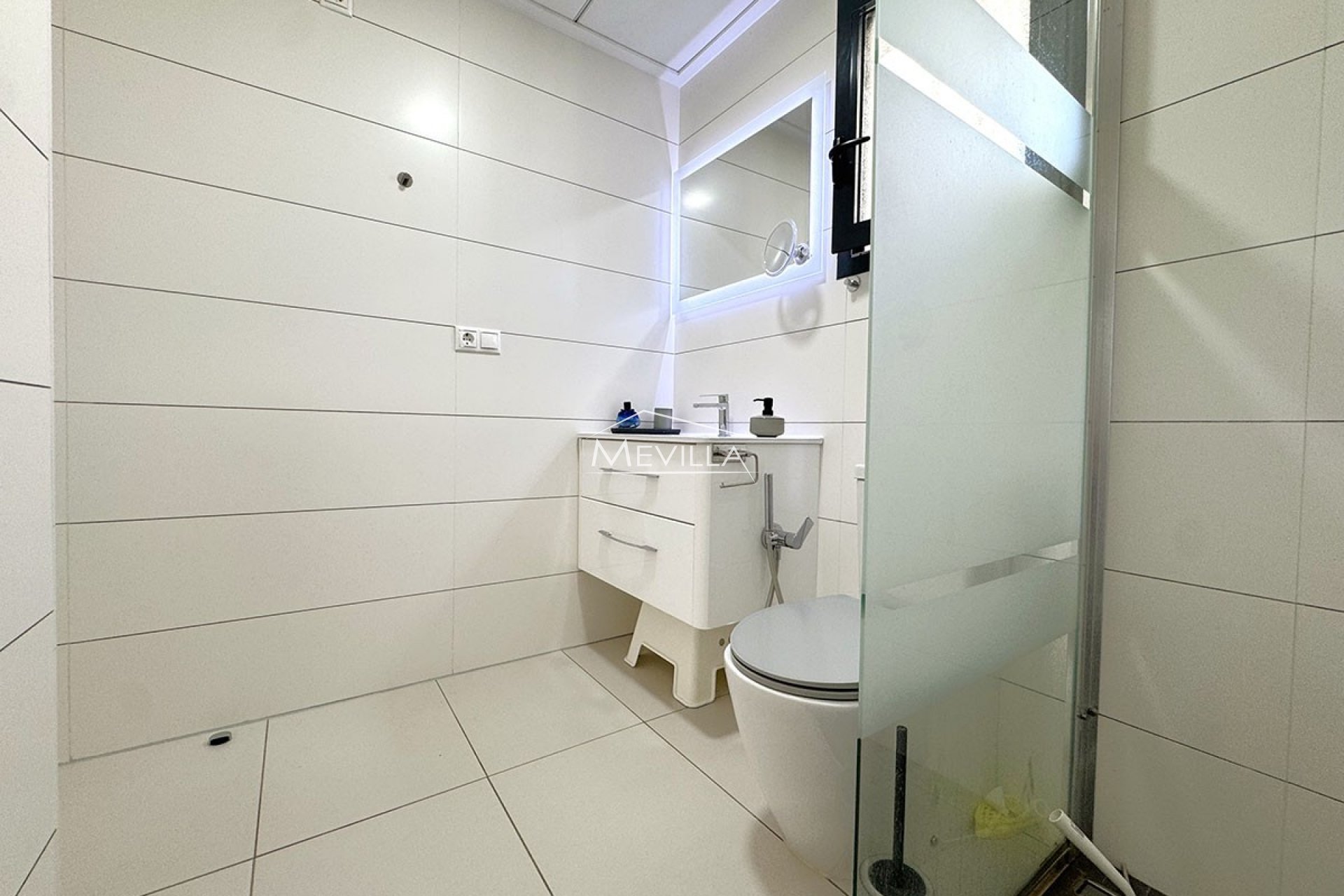 Salg (Resales) - Villa - Orihuela Costa - Lomas de Cabo Roig