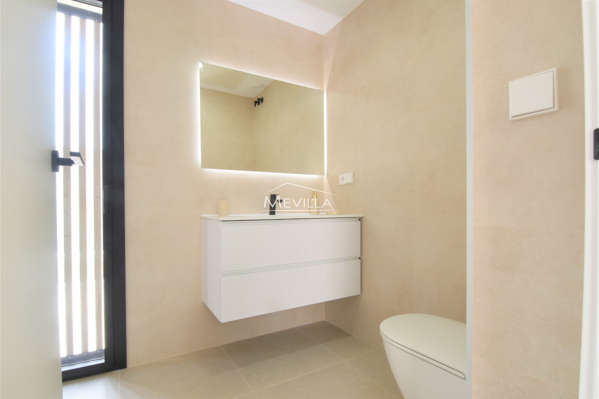 Salg (Resales) - Villa - Orihuela Costa - Lomas de Cabo Roig