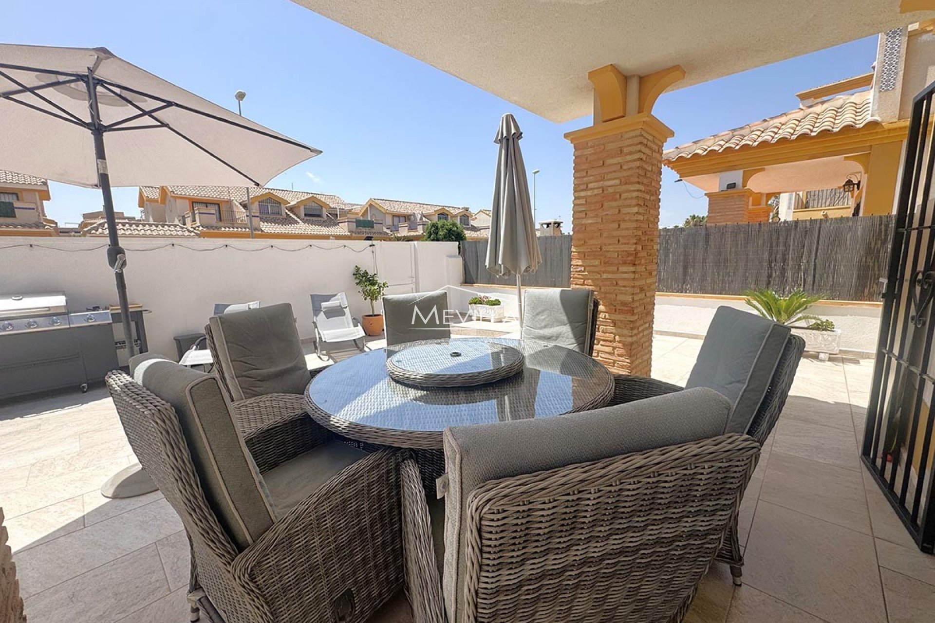 Salg (Resales) - Villa - Orihuela Costa - Lomas de Cabo Roig
