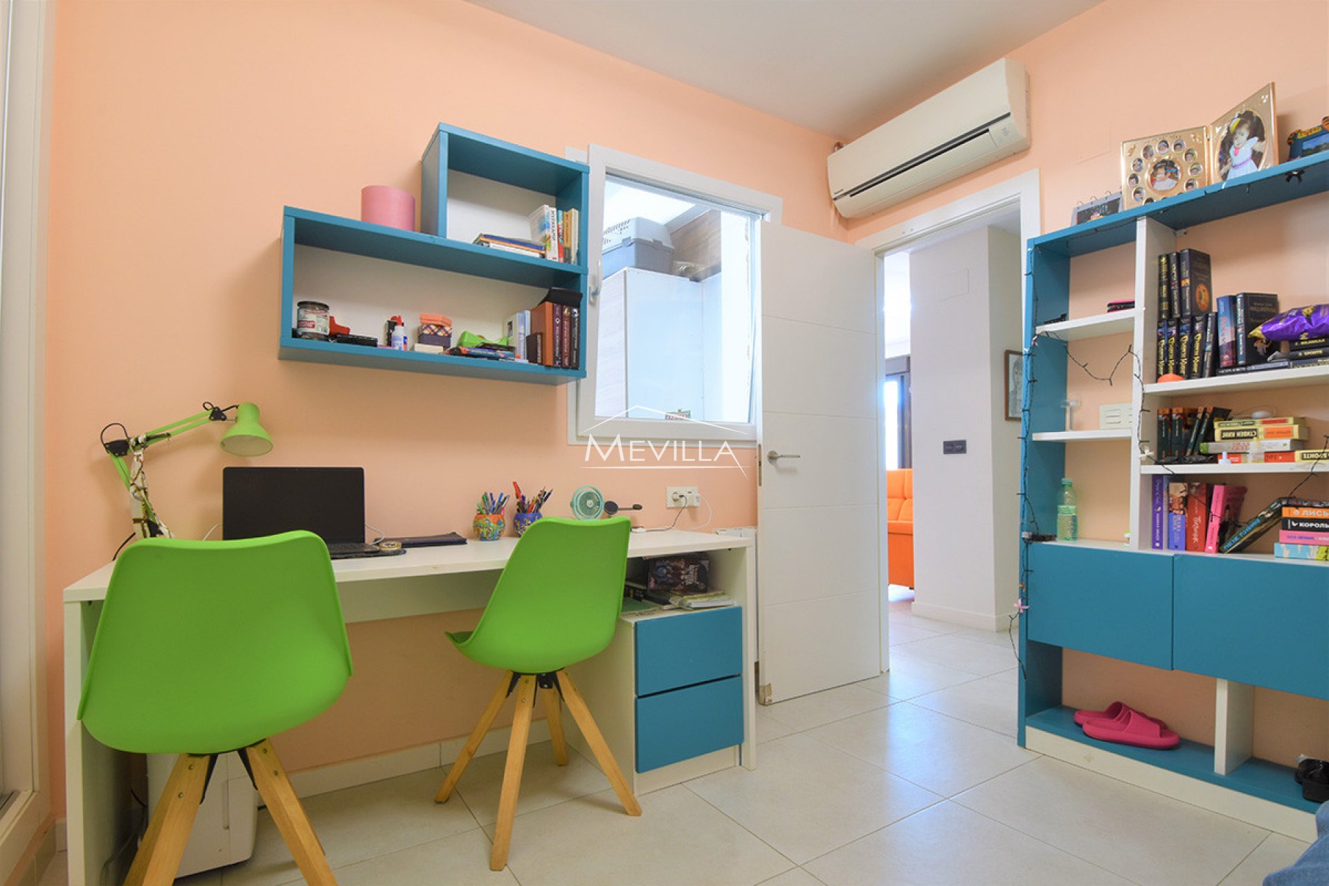 Salg (Resales) - Villa - Orihuela Costa - Lomas de Cabo Roig