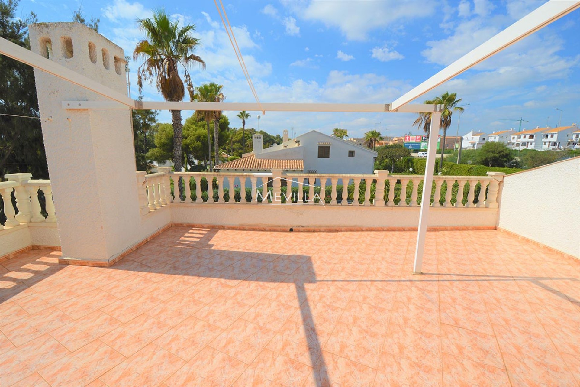 Salg (Resales) - Villa - Orihuela Costa - Playa Flamenca