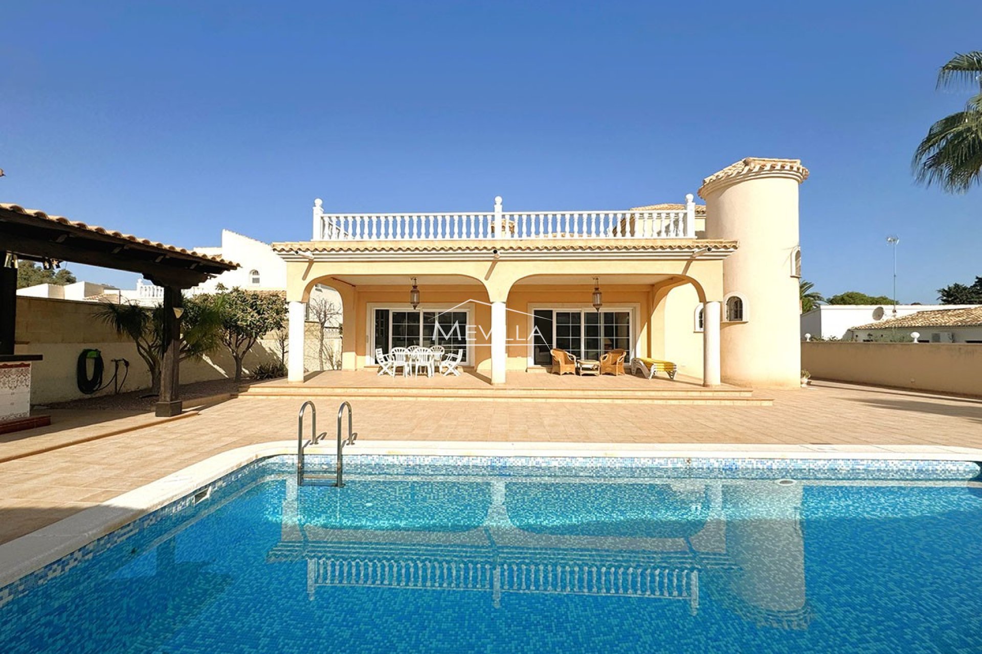 Salg (Resales) - Villa - Orihuela Costa - Playa Flamenca