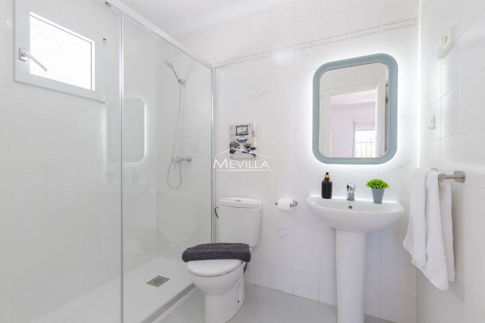 Salg (Resales) - Villa - Orihuela Costa - Playa Flamenca