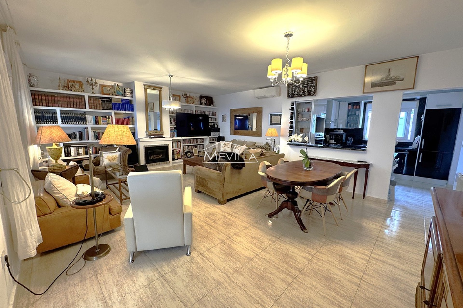 Salg (Resales) - Villa - Orihuela Costa - Playa Flamenca