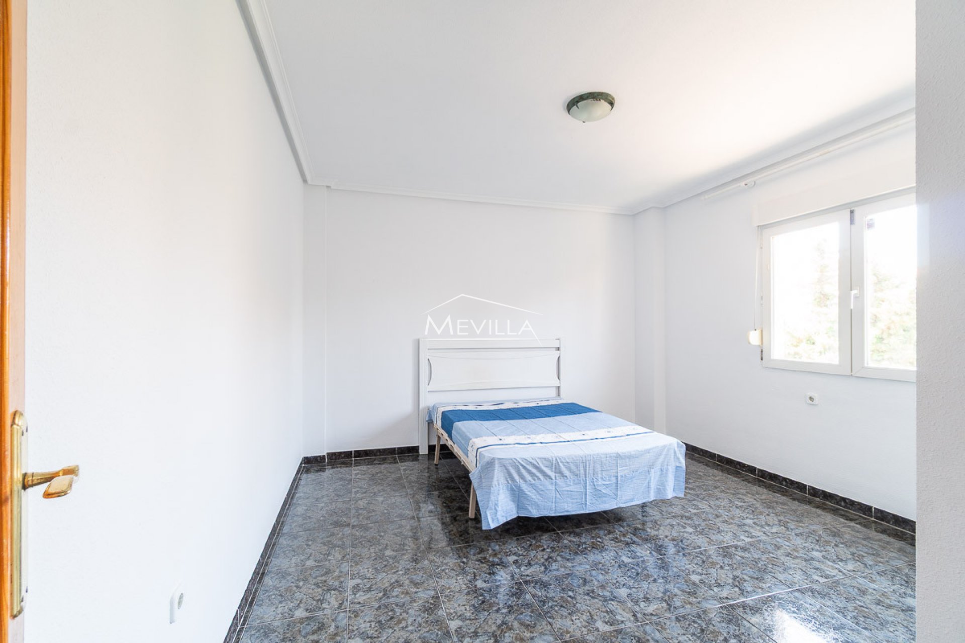 Salg (Resales) - Villa - Orihuela Costa - Playa Flamenca