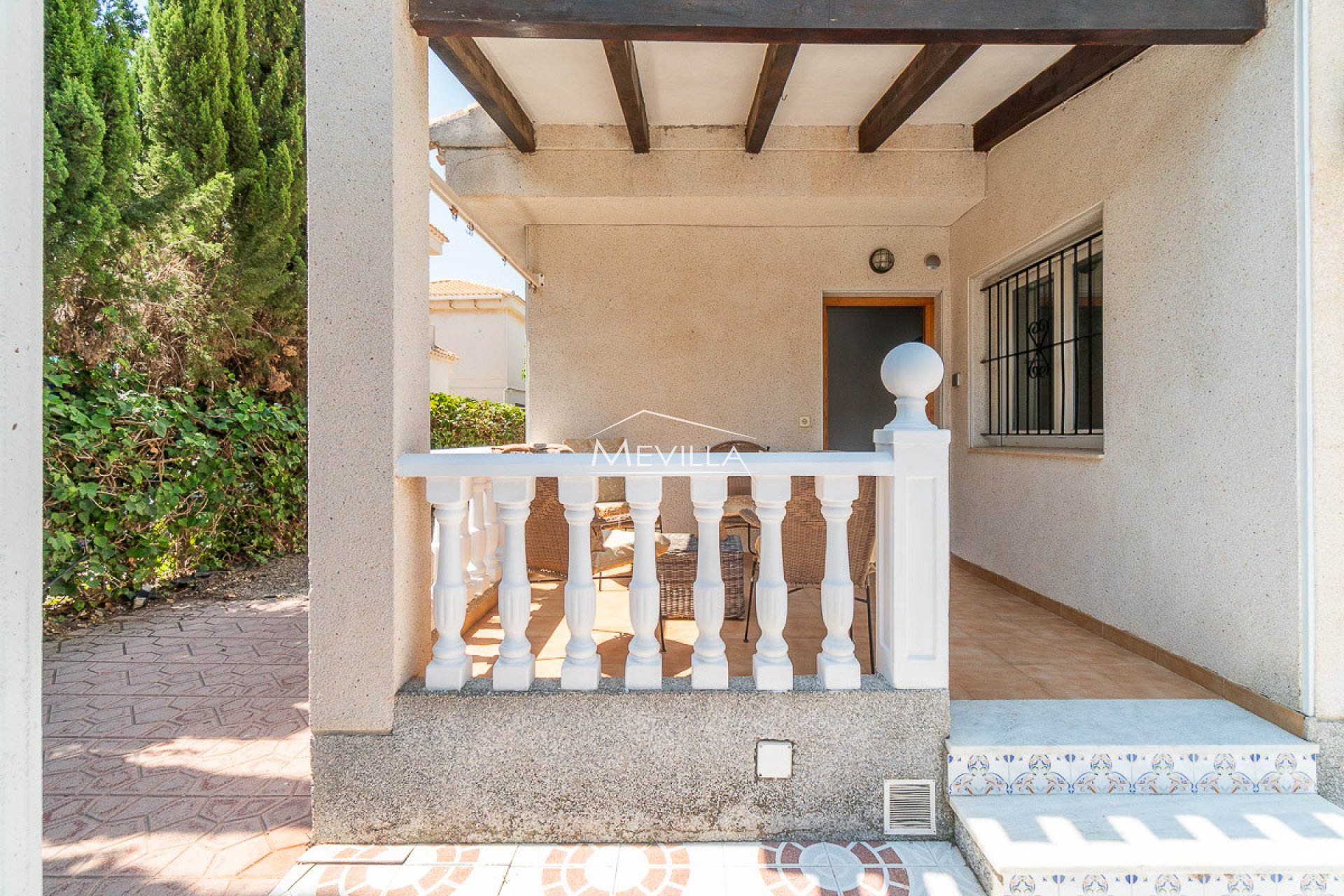 Salg (Resales) - Villa - Orihuela Costa - Playa Flamenca