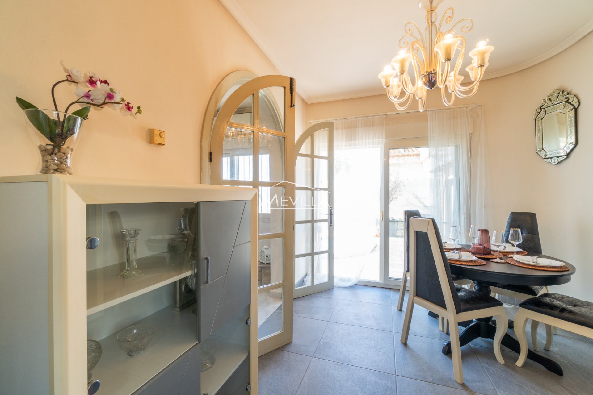 Salg (Resales) - Villa - Orihuela Costa - Playa Flamenca