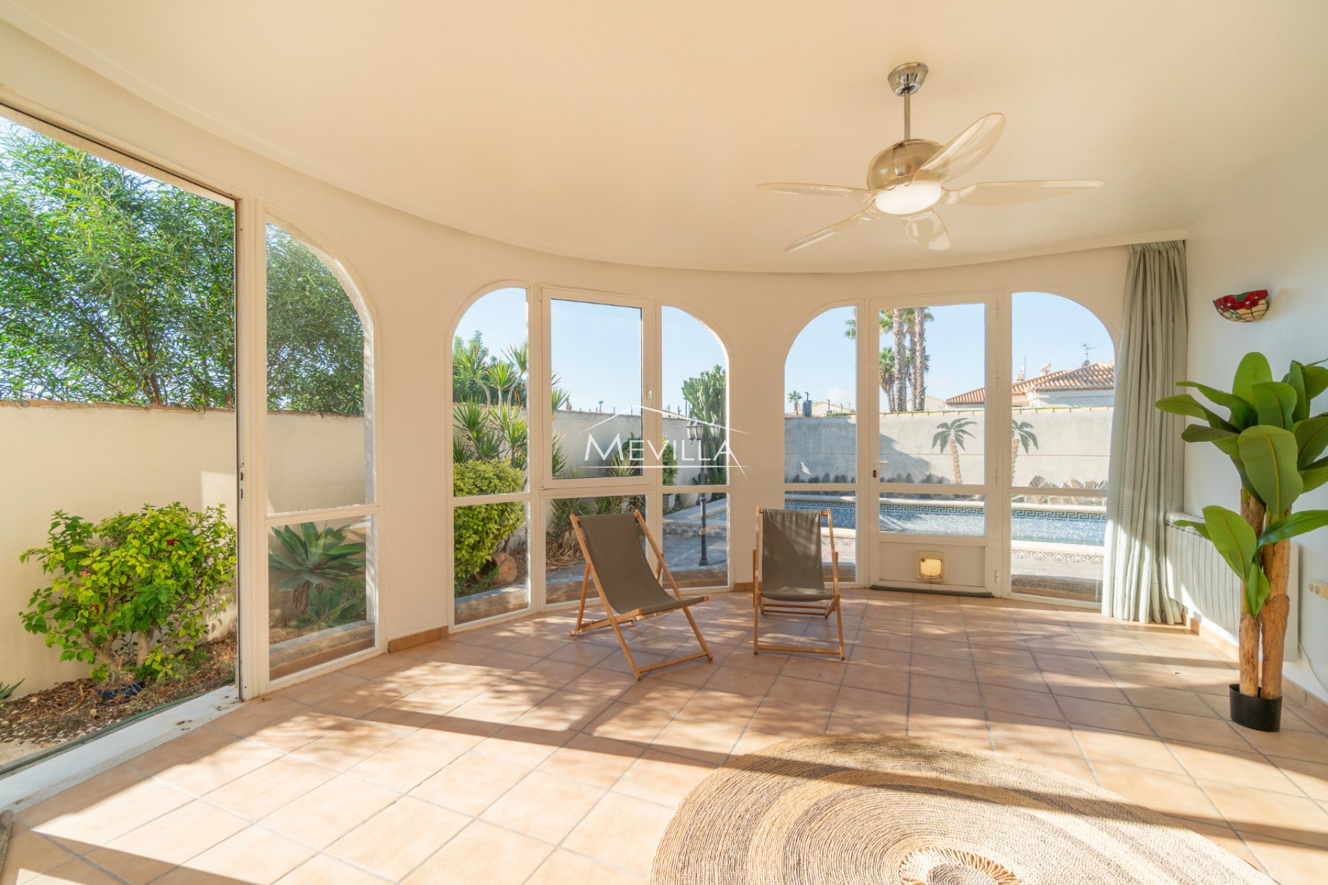 Salg (Resales) - Villa - Orihuela Costa - Playa Flamenca