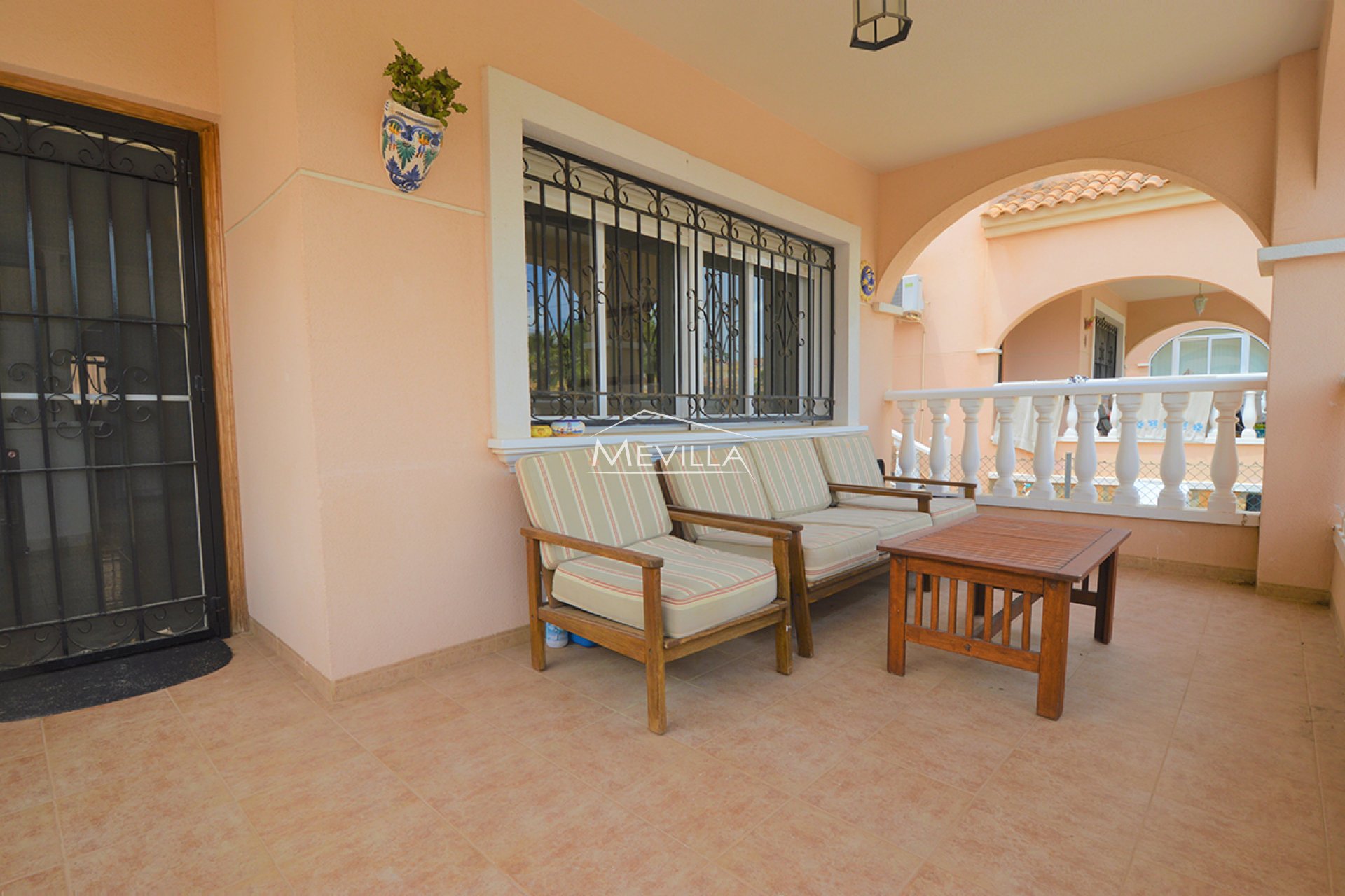 Salg (Resales) - Villa - Orihuela Costa - Villamartin