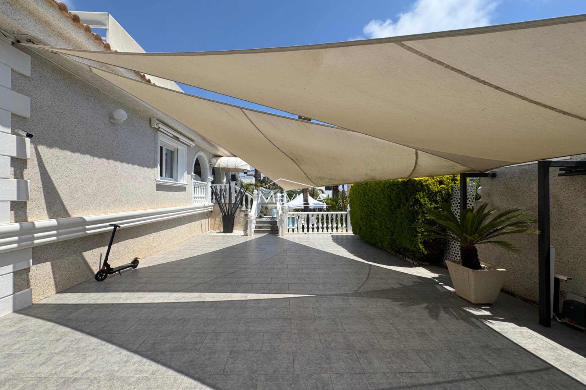 Salg (Resales) - Villa - Orihuela