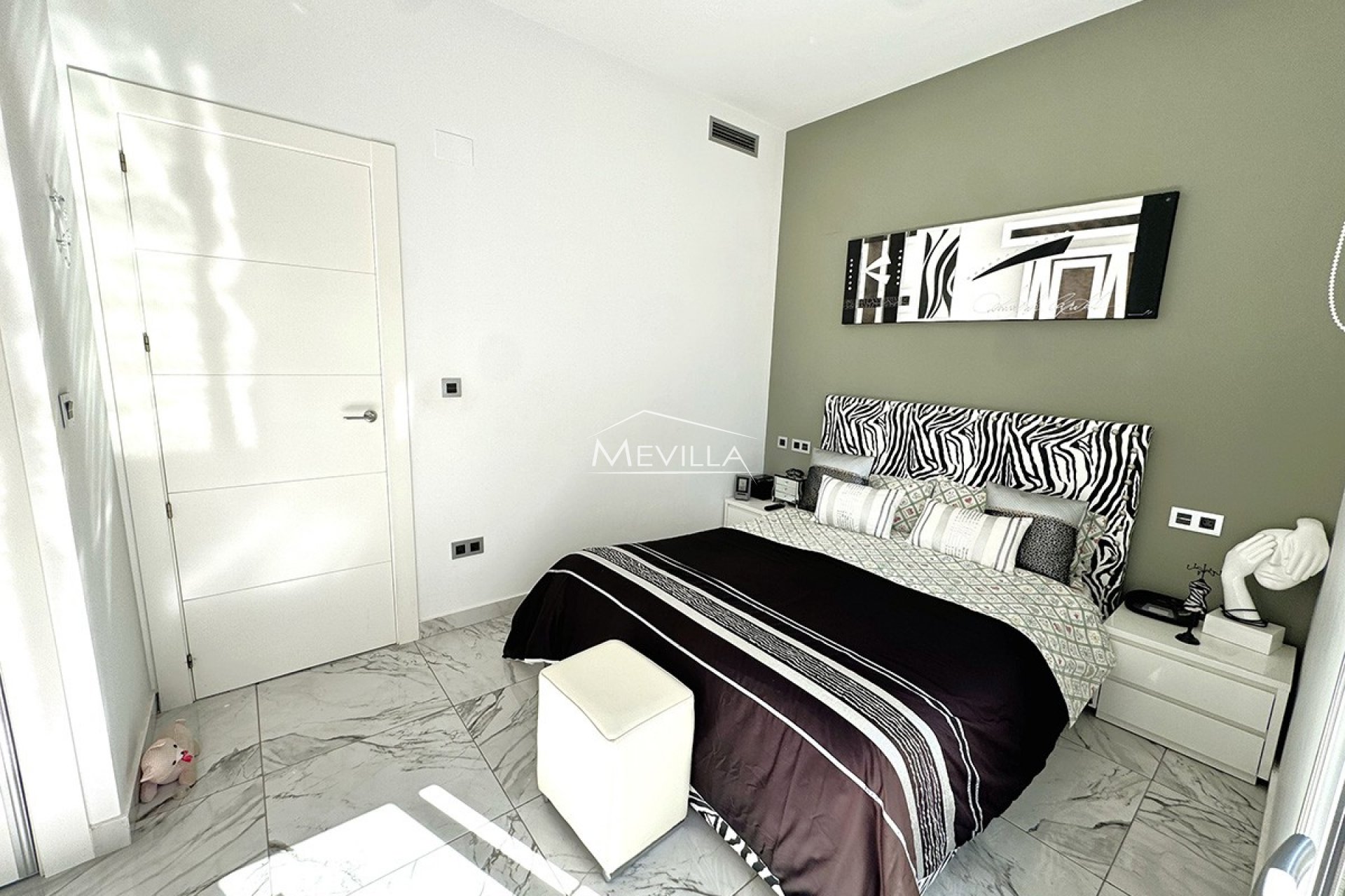 Salg (Resales) - Villa - Pilar de la Horadada