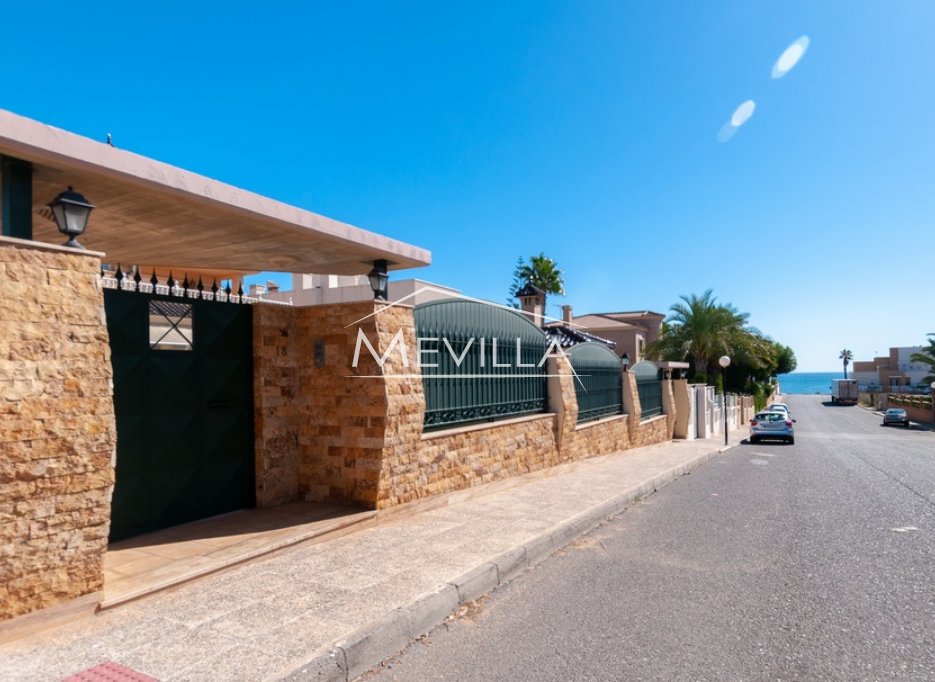 Salg (Resales) - Villa - Torrevieja - La Veleta