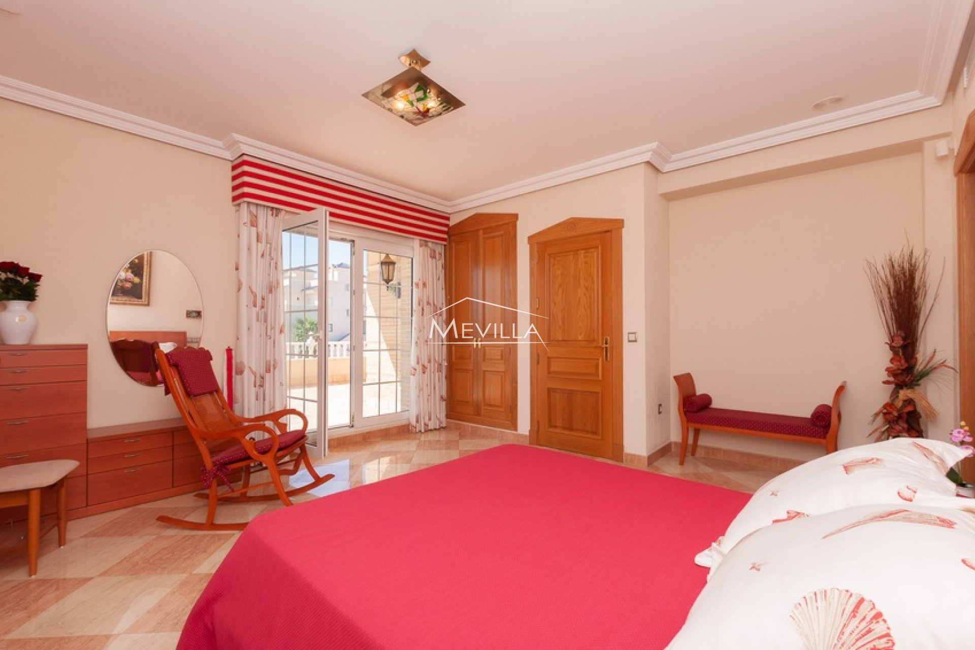 Salg (Resales) - Villa - Torrevieja - La Veleta