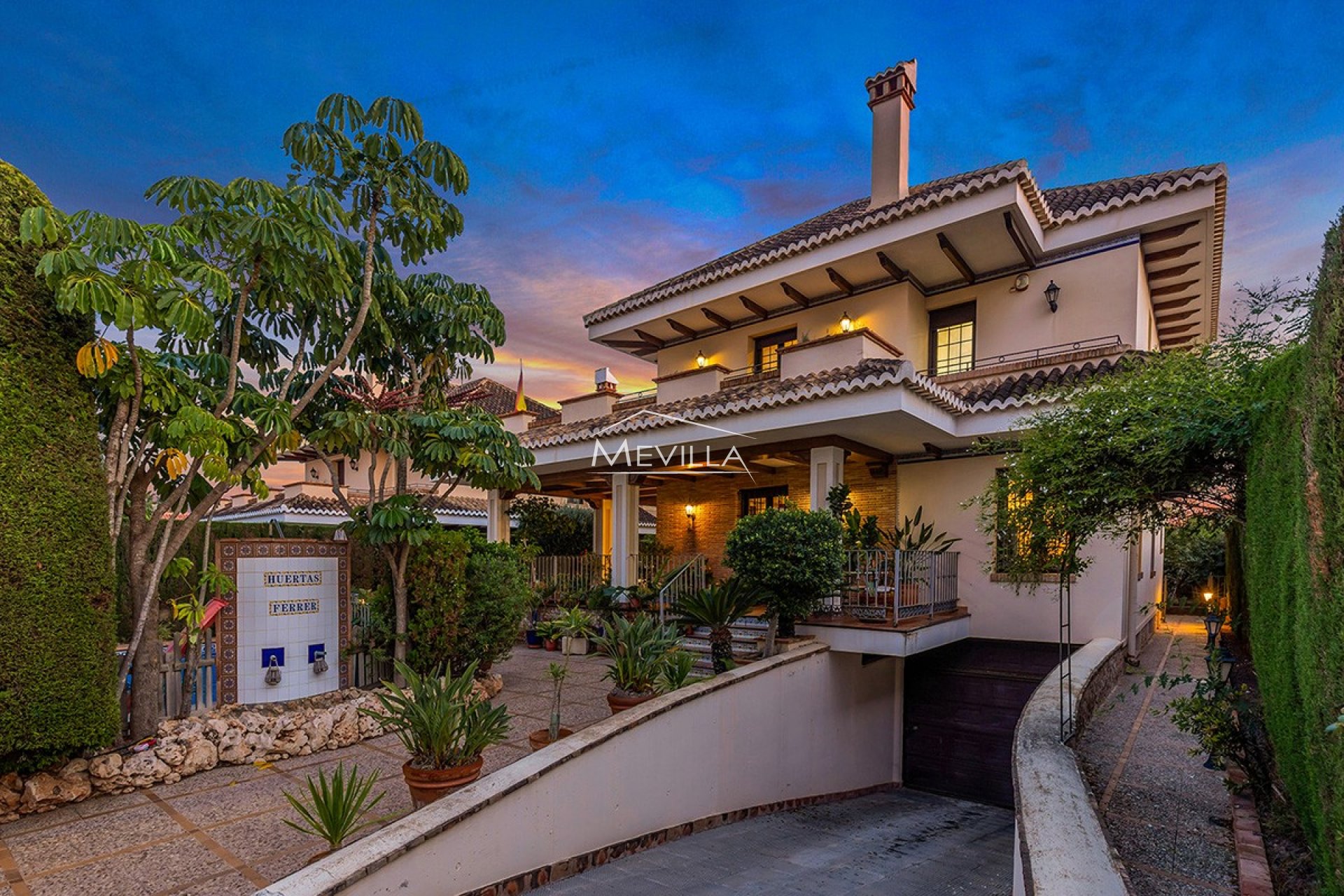 Salg (Resales) - Villa - Torrevieja - La Veleta